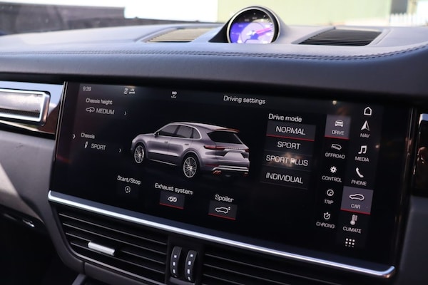 Used Porsche Cayenne 2018 for sale - 75062108: Photo 16