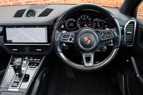 Used Porsche Cayenne 2018 for sale - 75062108: Photo 4