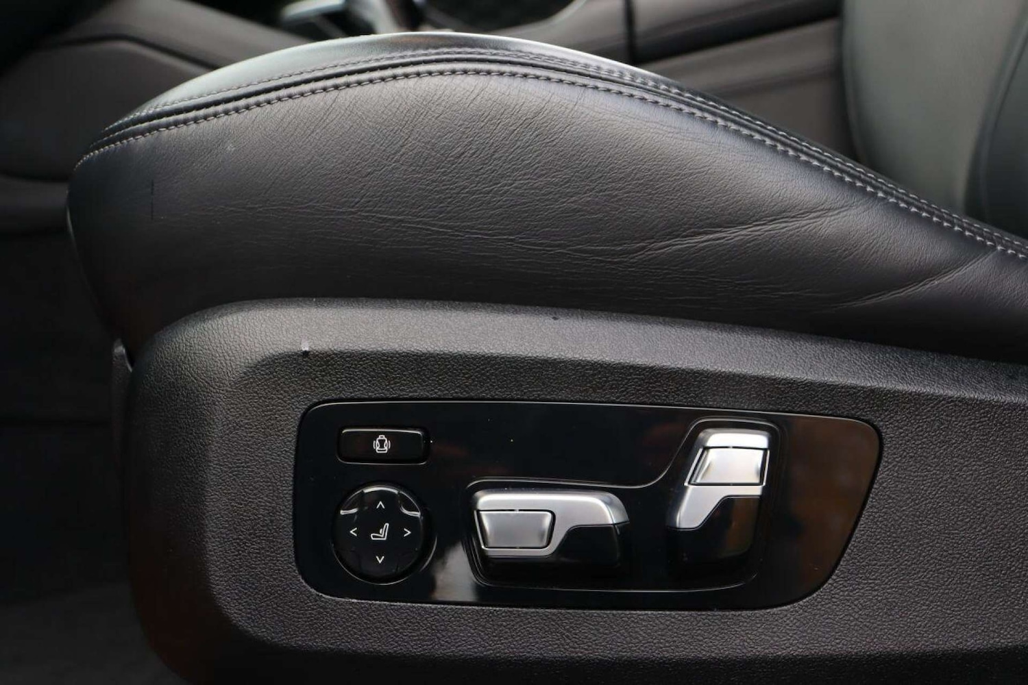 Used BMW x6 M 2021 for sale - 77519254: Photo 52