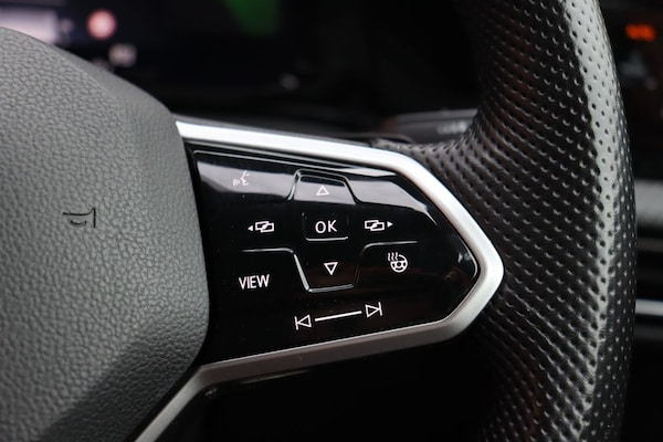 Used Volkswagen Golf 2020 for sale - 74528809: Photo 32