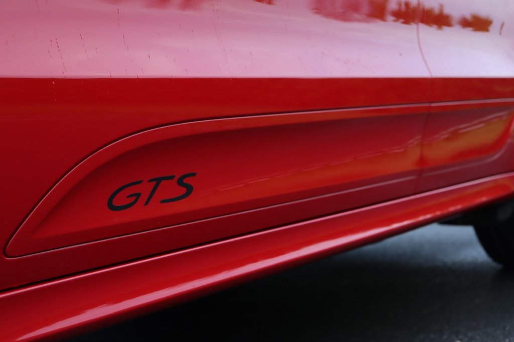 Used Porsche Macan 2021 for sale - 76223983: Photo 13