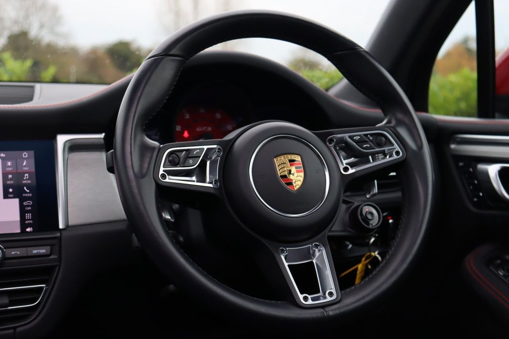 Used Porsche Macan 2021 for sale - 76223983: Photo 19