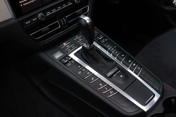 Used Porsche Macan 2021 for sale - 76223983: Photo 20