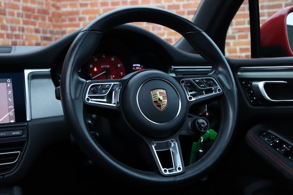 Used Porsche Macan 2021 for sale - 76223983: Photo 29