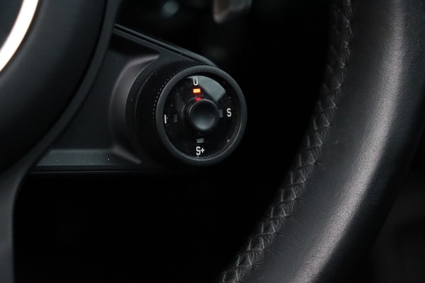 Used Porsche Macan 2021 for sale - 76223983: Photo 34