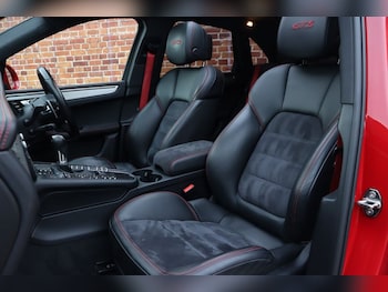 Used Porsche Macan 2021 for sale - 76223983: Photo 3