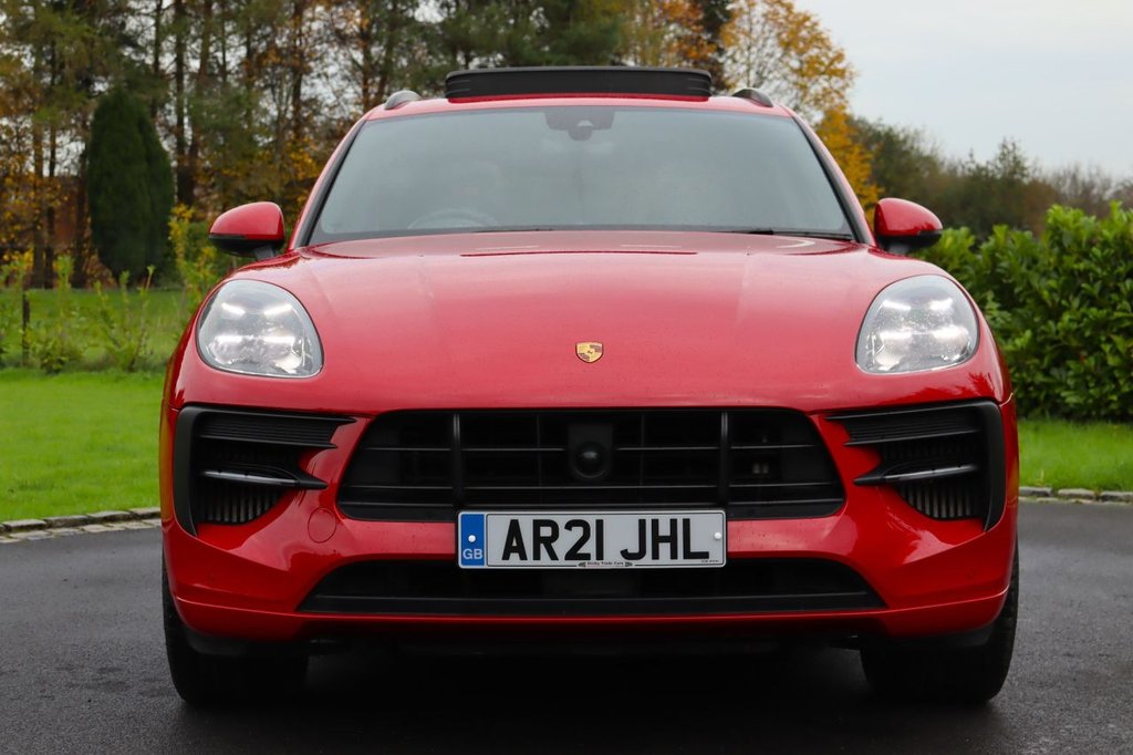 Used Porsche Macan 2021 for sale - 76223983: Photo 4