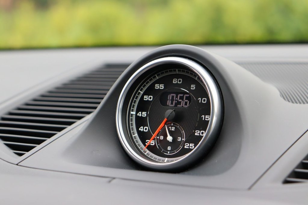 Used Porsche Macan 2021 for sale - 76223983: Photo 40