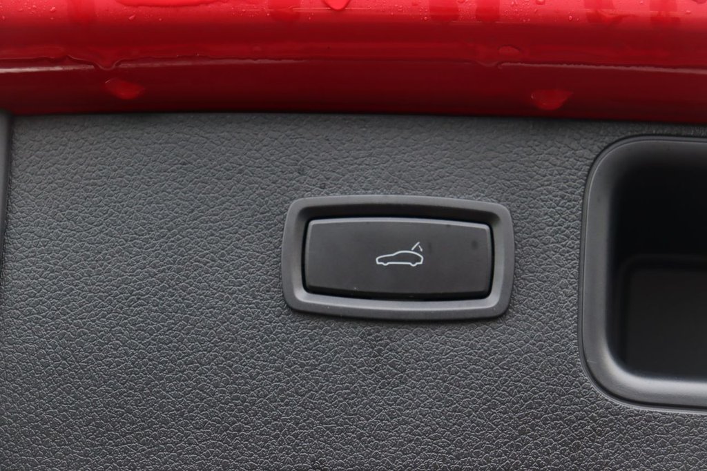 Used Porsche Macan 2021 for sale - 76223983: Photo 49