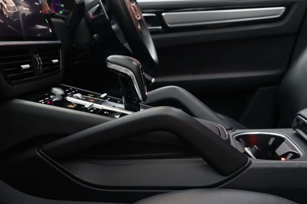 Used Porsche Cayenne 2022 for sale - 77287803: Photo 21