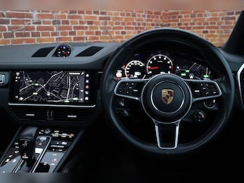 Used Porsche Cayenne 2022 for sale - 77287803: Photo