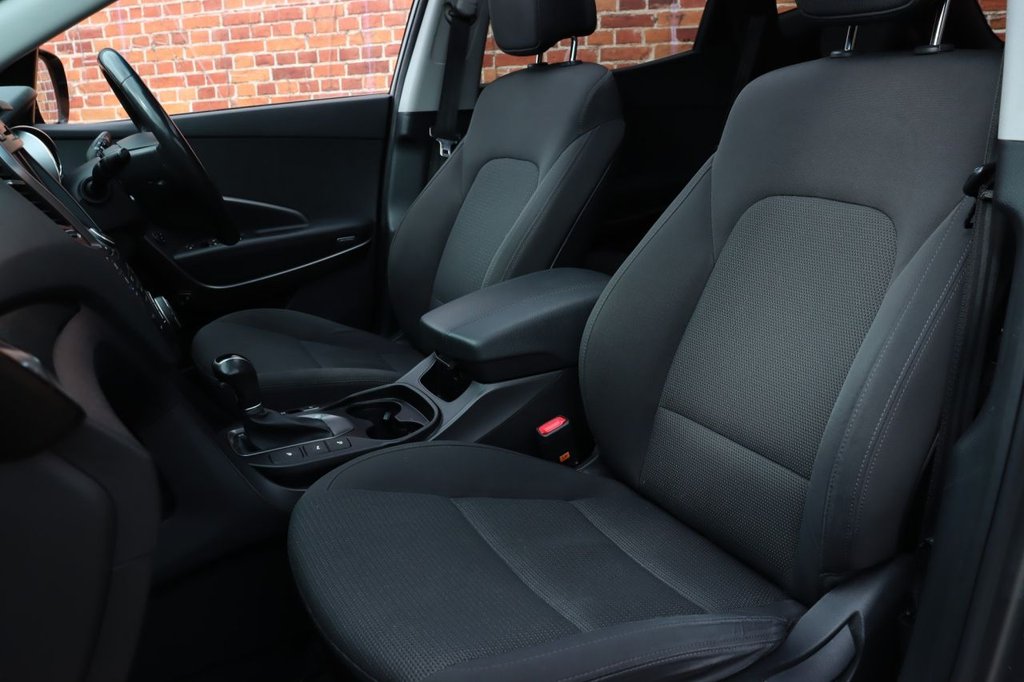 Used Hyundai Santa Fe 2014 for sale - 76111934: Photo 5