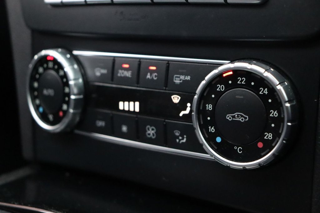 Used Mercedes-Benz C Class 2011 for sale - 77038498: Photo 34