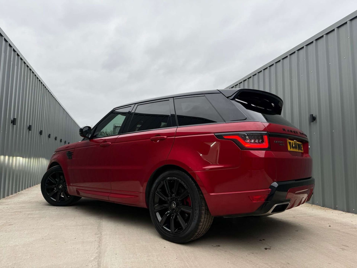 Used Land Rover Range Rover Sport 2019 for sale - 77594785: Photo 2