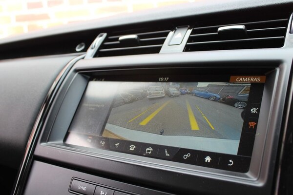Used Land Rover Discovery 2019 for sale - 72084722: Photo 24