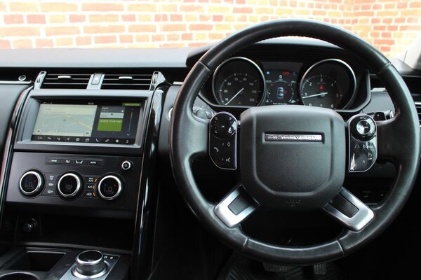 Used Land Rover Discovery 2019 for sale - 72084722: Photo 5