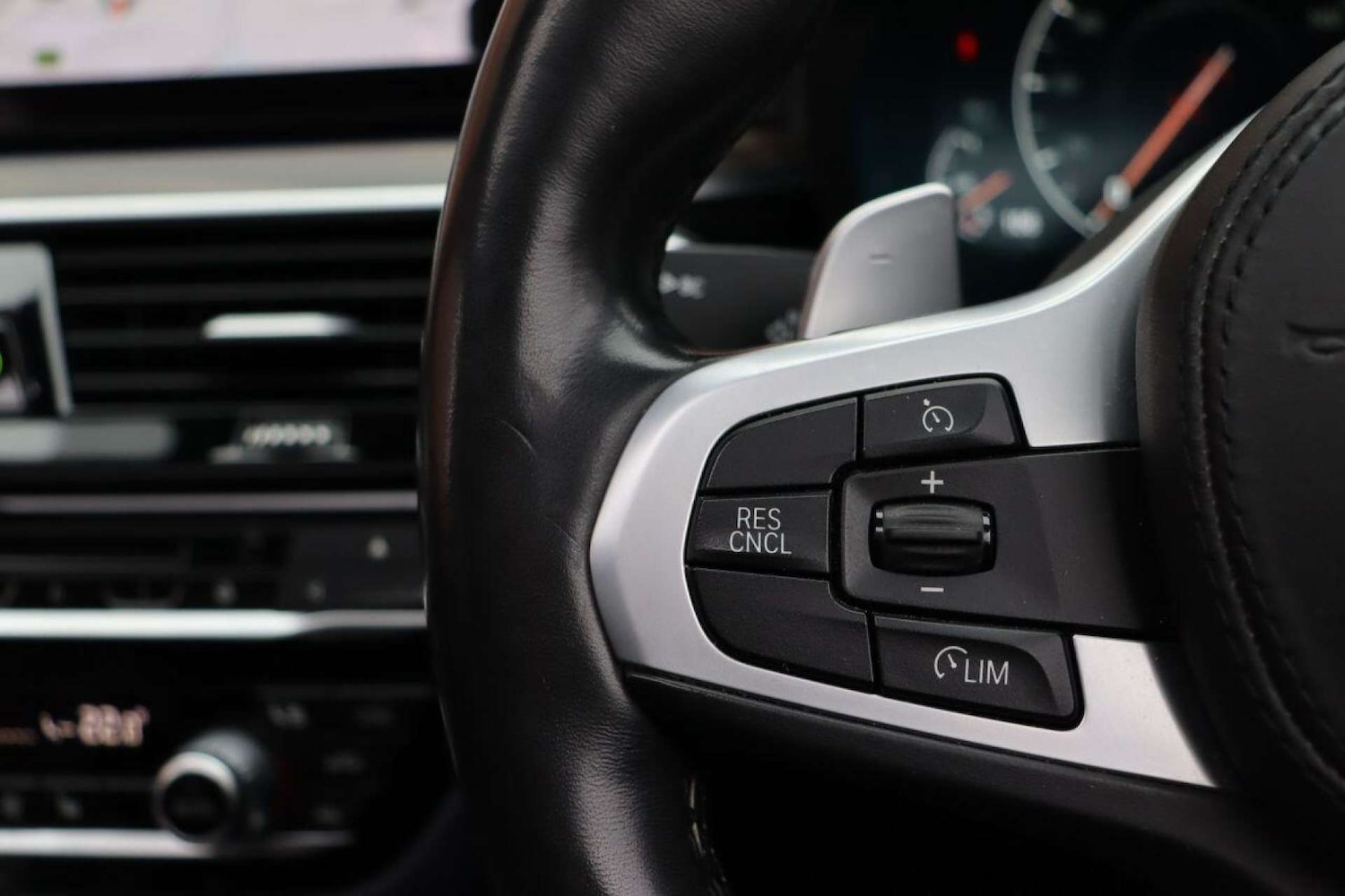 Used BMW 5 Series 2019 for sale - 77519233: Photo 19