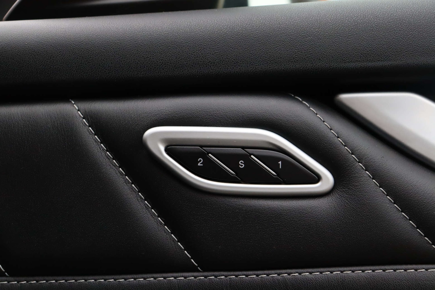 Used Maserati Levante 2020 for sale - 77850652: Photo 31