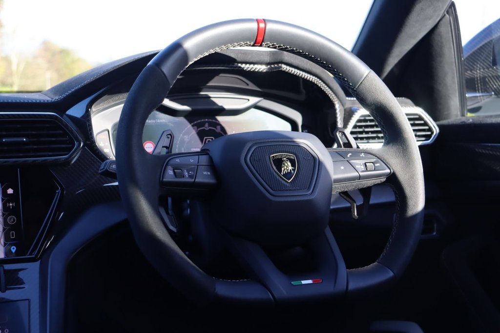 Used Lamborghini Urus 2024 for sale - 76632368: Photo 18