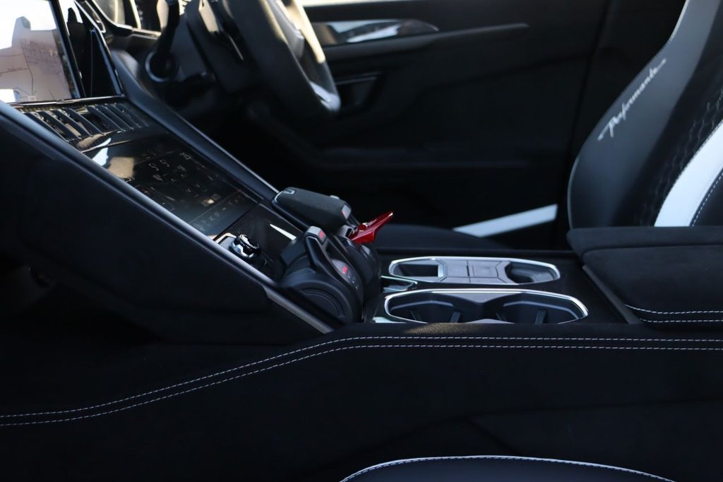 Used Lamborghini Urus 2024 for sale - 76632368: Photo 37