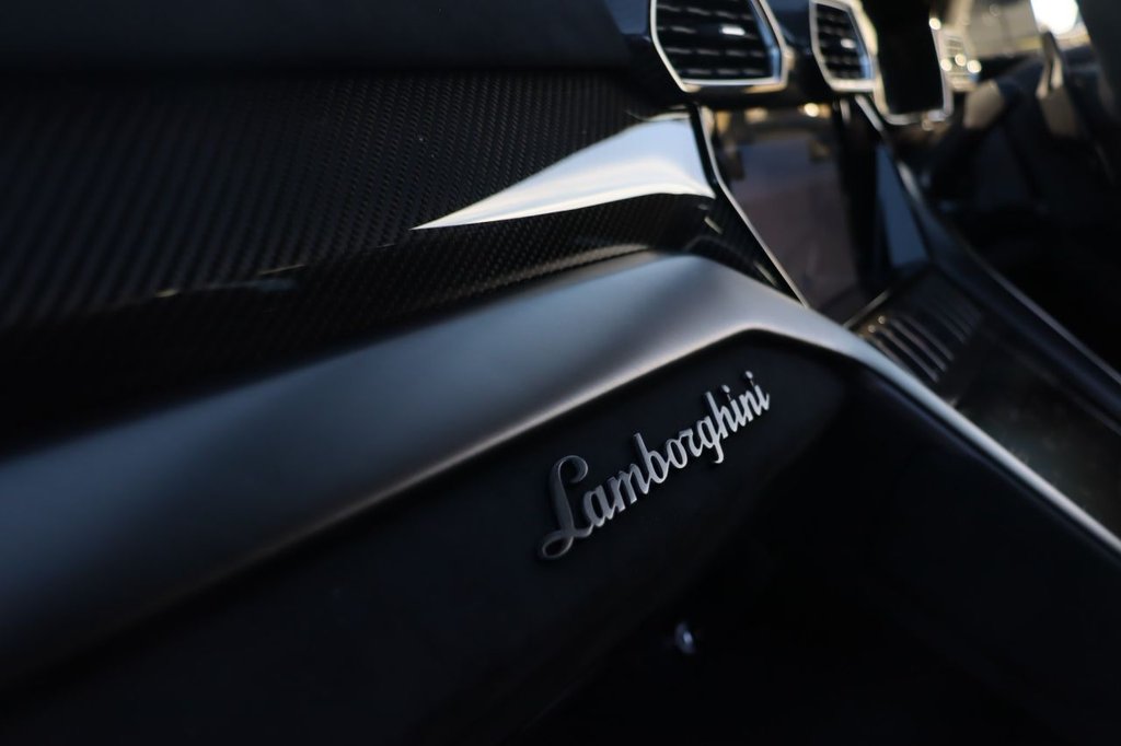 Used Lamborghini Urus 2024 for sale - 76632368: Photo 39
