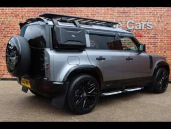 Used Land Rover Defender 2021 for sale - 74105584: Photo