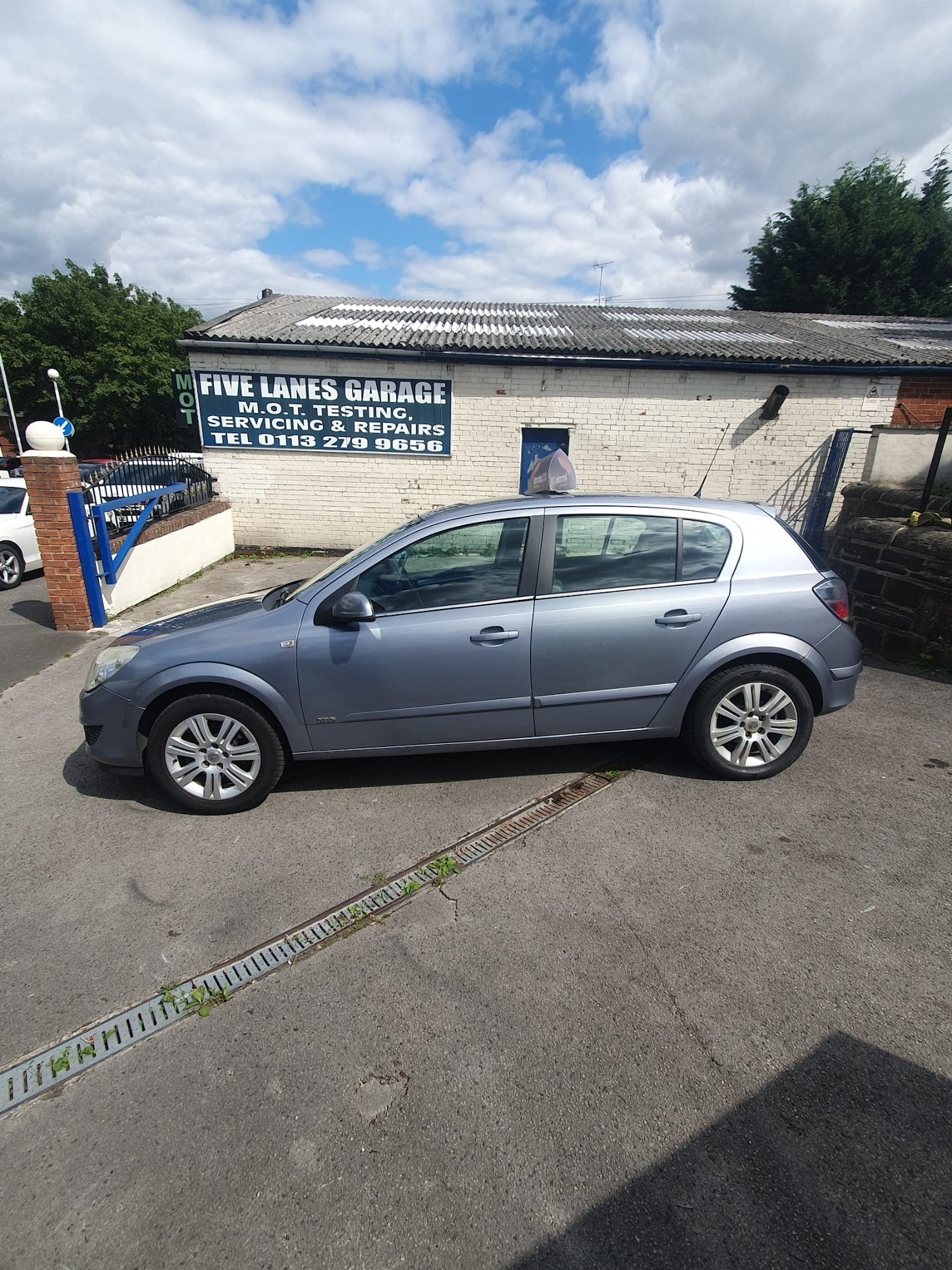 Vehicle 5