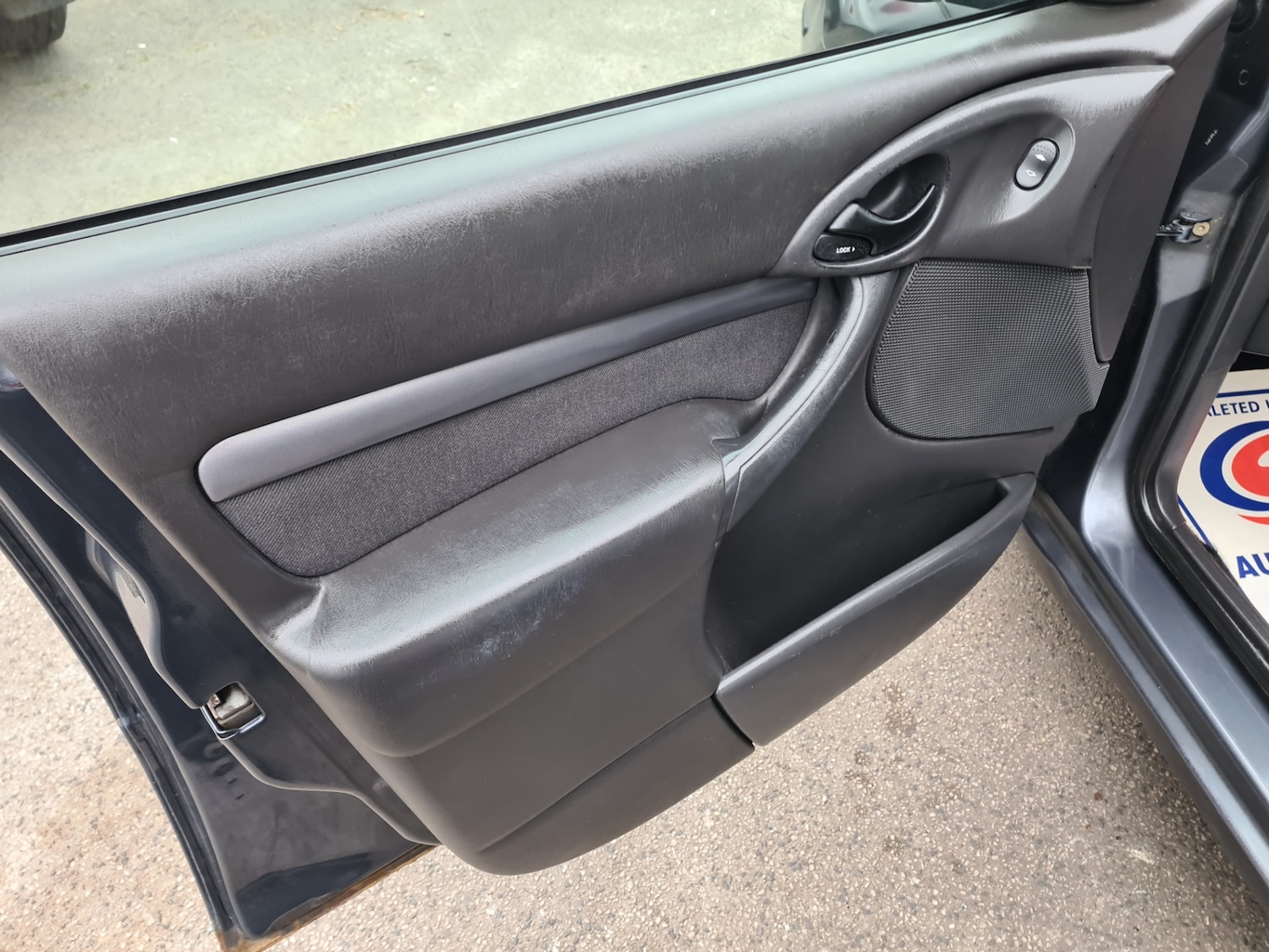 Used Ford Focus for sale - 76289081: Photo 18
