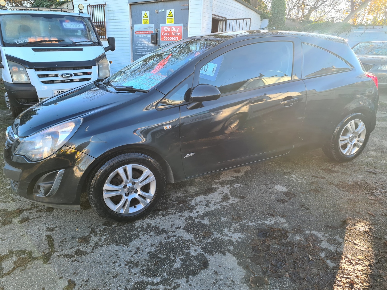 Used Vauxhall Corsa 2015 for sale - 76758744: Photo 4