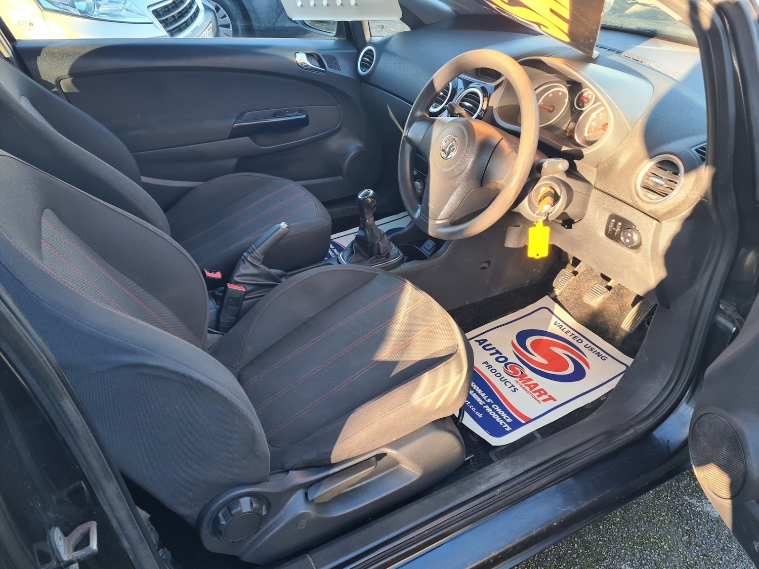 Used Vauxhall Corsa 2015 for sale - 76758744: Photo 8