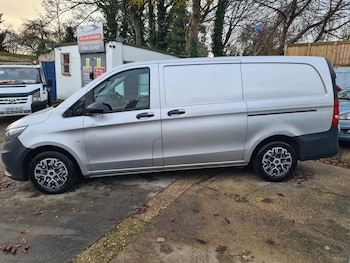 Used Mercedes-Benz Vito 2018 for sale - 76709782: Photo