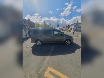 Used Volkswagen Caddy Maxi Life 2011 for sale - 78390908: Photo