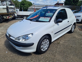 Used Peugeot 206 2005 for sale - 75409381: Photo