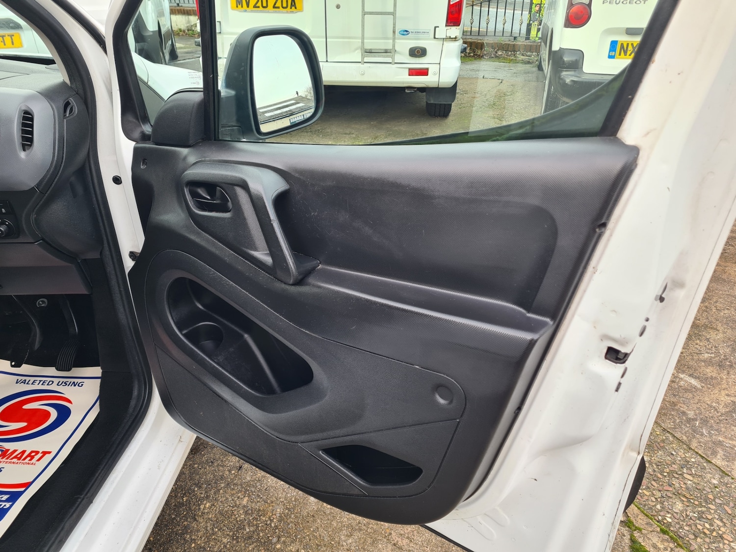 Used Peugeot Partner 2017 for sale - 77136405: Photo 14