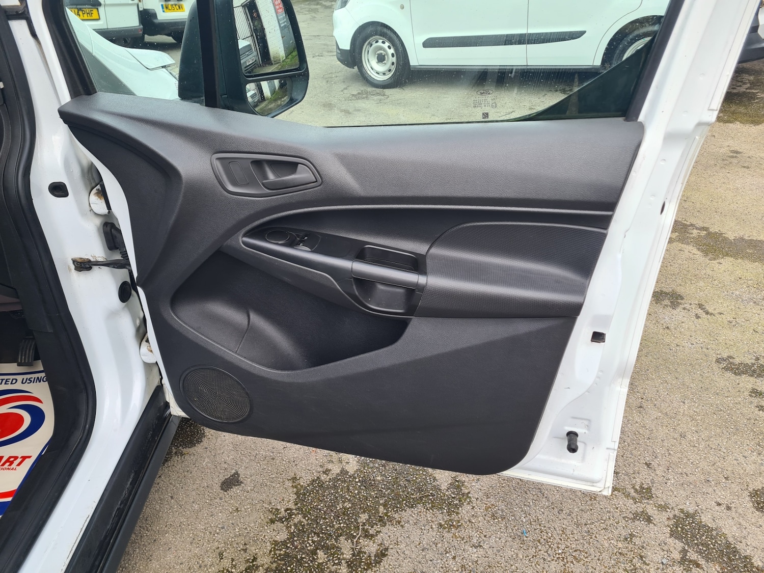 Used Ford Transit Connect 2016 for sale - 77873230: Photo 12