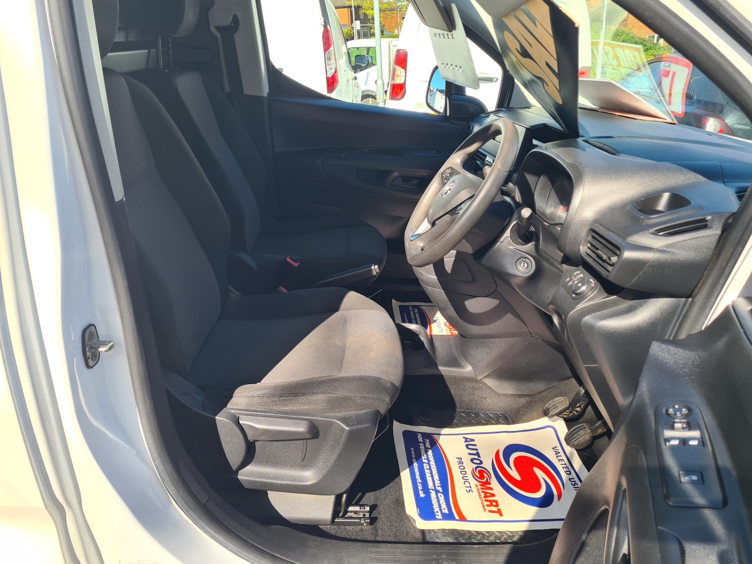 Used Vauxhall Combo 2019 for sale - 78107897: Photo 16