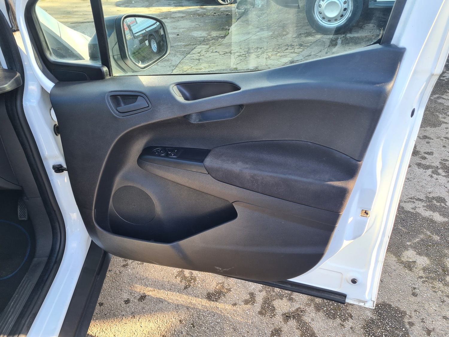 Used Ford Transit Courier 2019 for sale - 77864595: Photo 13