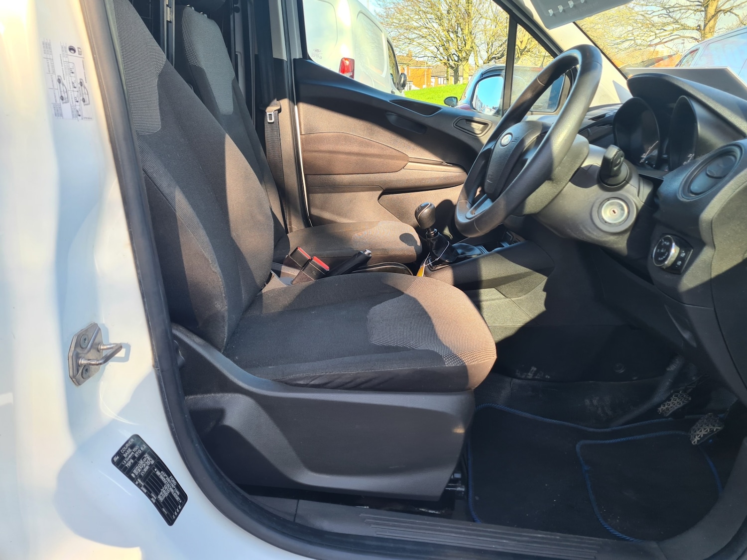 Used Ford Transit Courier 2019 for sale - 77864595: Photo 14