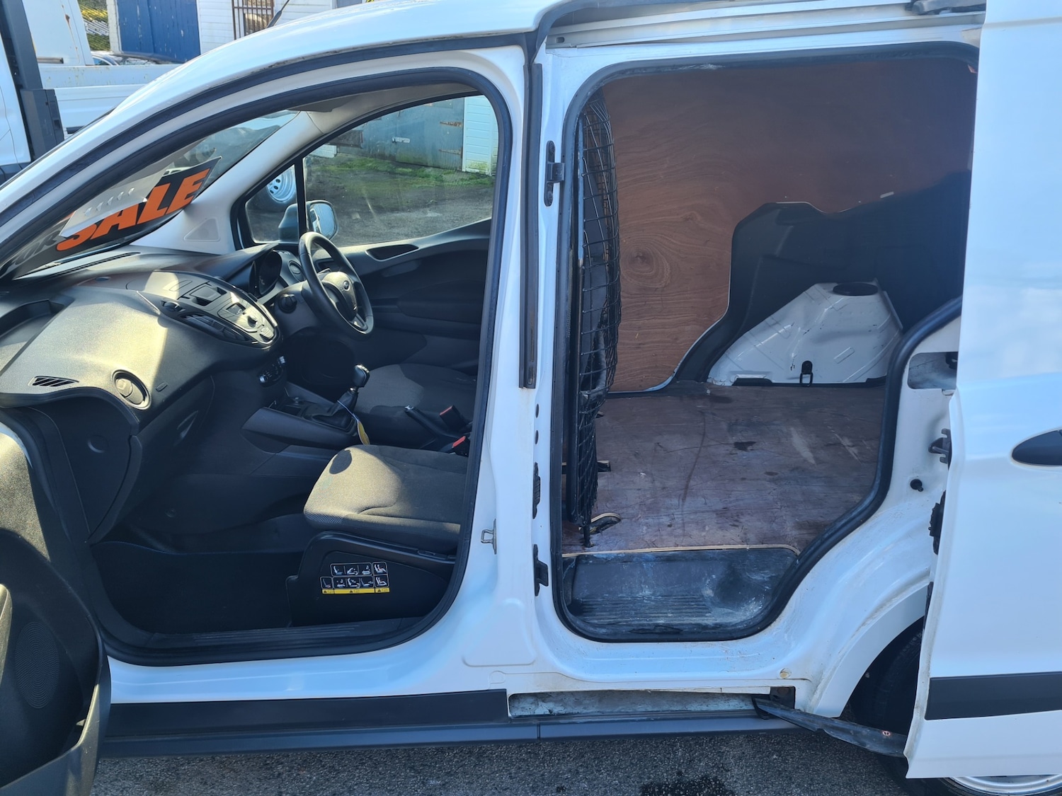 Used Ford Transit Courier 2019 for sale - 77864595: Photo 18