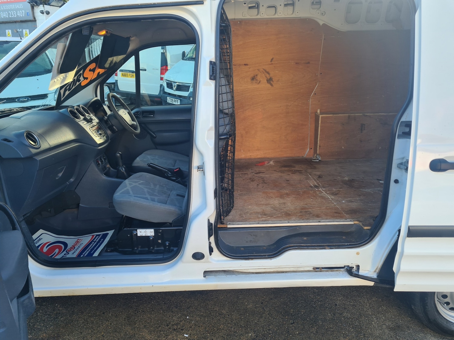 Used Ford Transit Connect 2011 for sale - 77001616: Photo 11