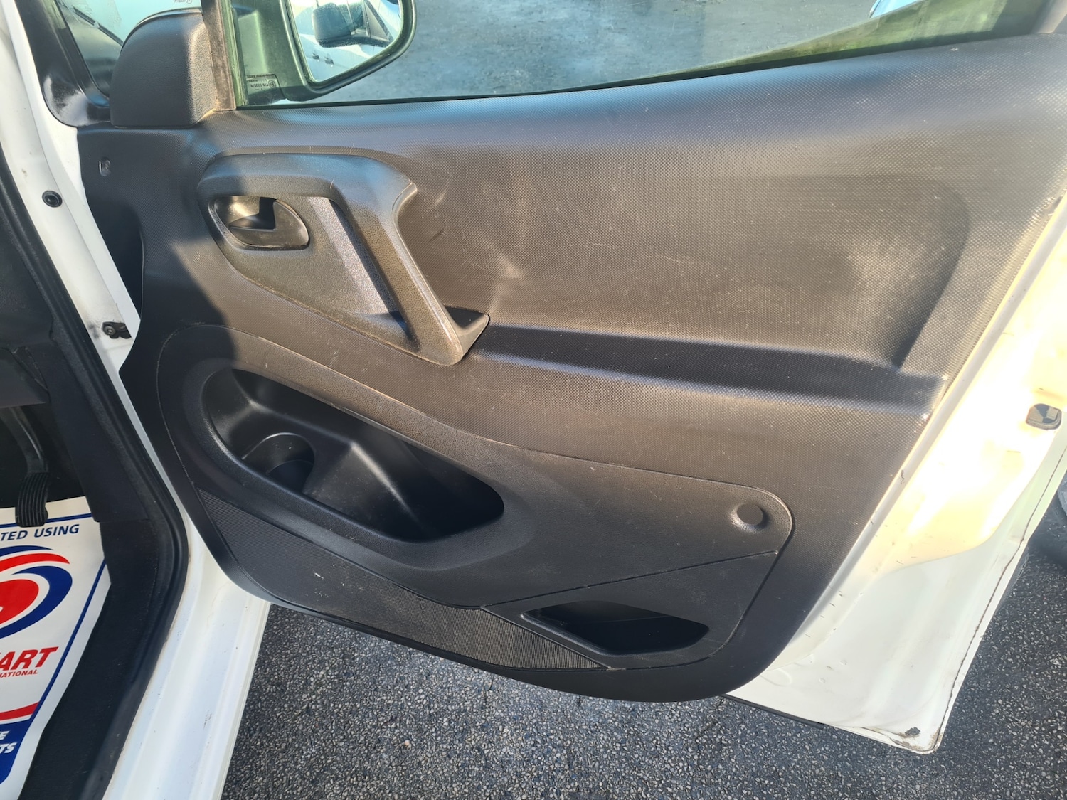 Used Peugeot Partner 2016 for sale - 77352196: Photo 12