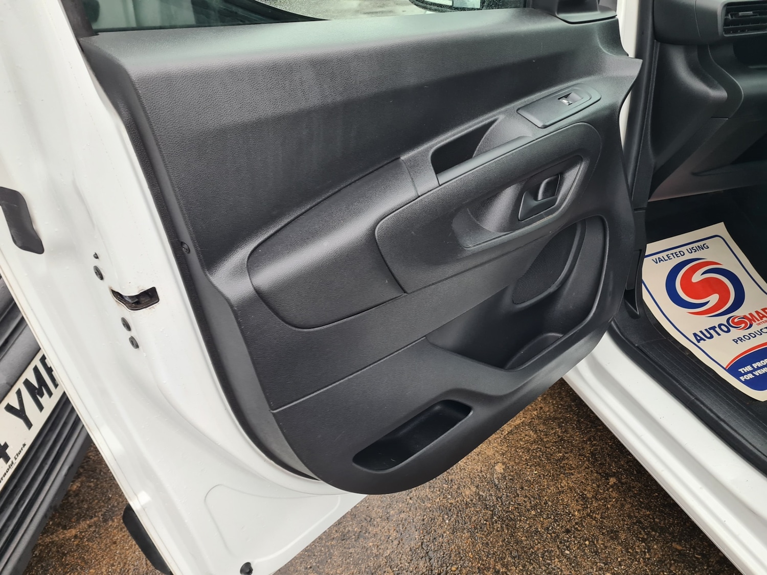 Used Peugeot Partner 2022 for sale - 77605522: Photo 9