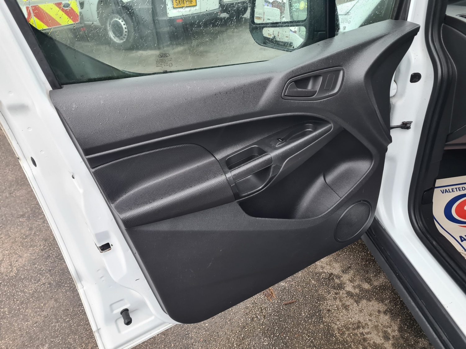 Used Ford Transit Connect 2014 for sale - 77446719: Photo 16