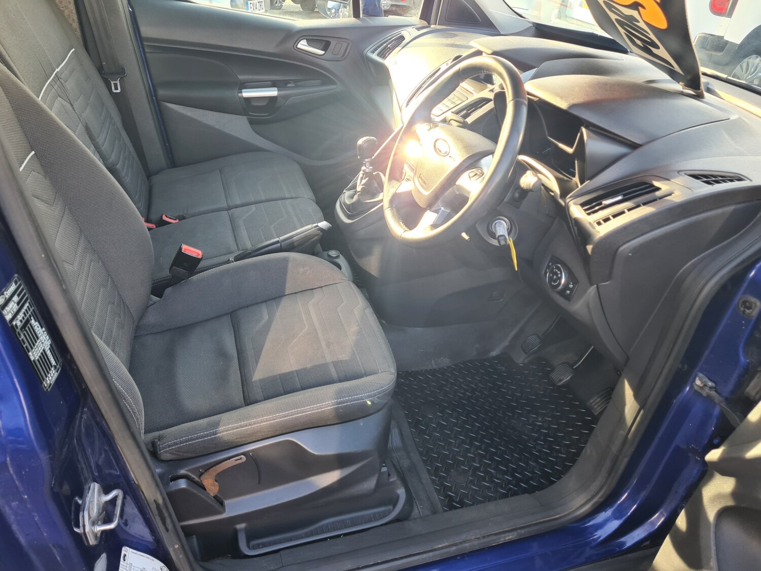 Used Ford Transit Connect 2015 for sale - 77934583: Photo 10