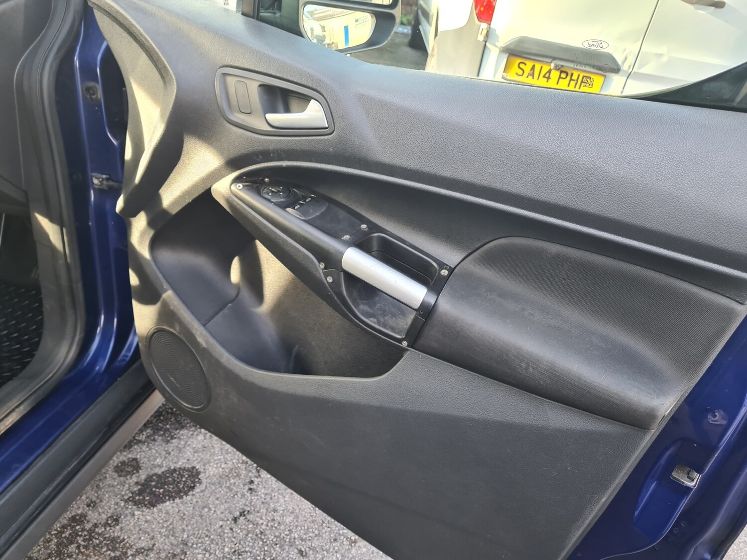 Used Ford Transit Connect 2015 for sale - 77934583: Photo 13