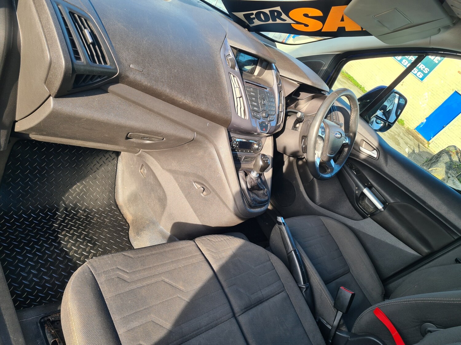 Used Ford Transit Connect 2015 for sale - 77934583: Photo 15