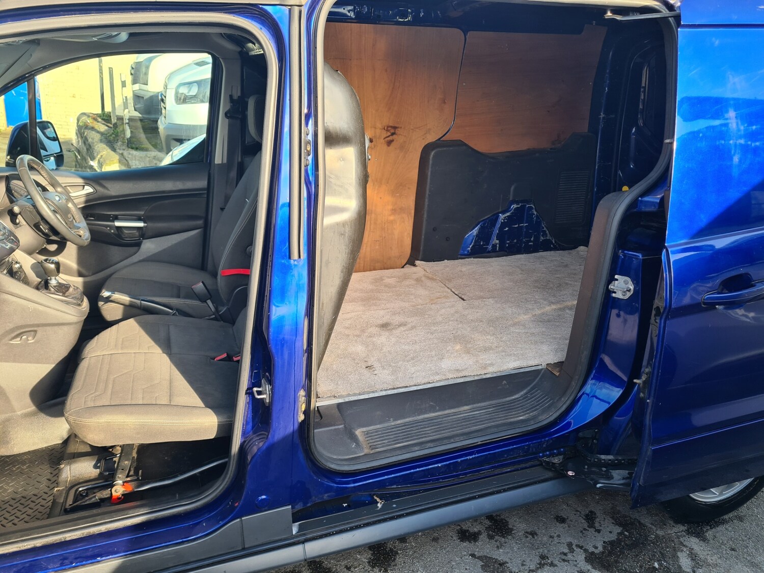 Used Ford Transit Connect 2015 for sale - 77934583: Photo 17