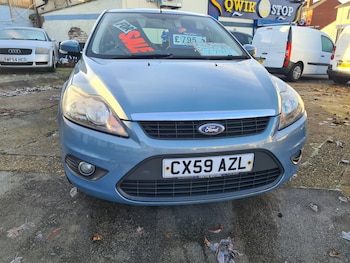 Used Ford Focus 2010 for sale - 76706332: Photo
