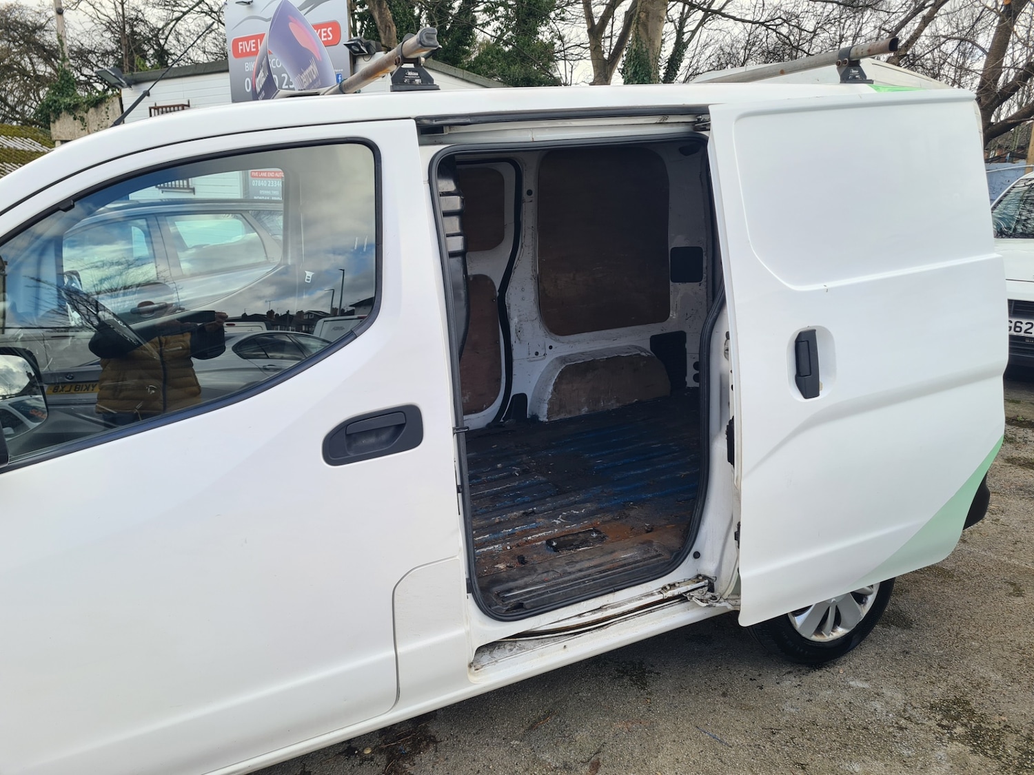 Used Nissan NV200 2015 for sale - 77640245: Photo 19