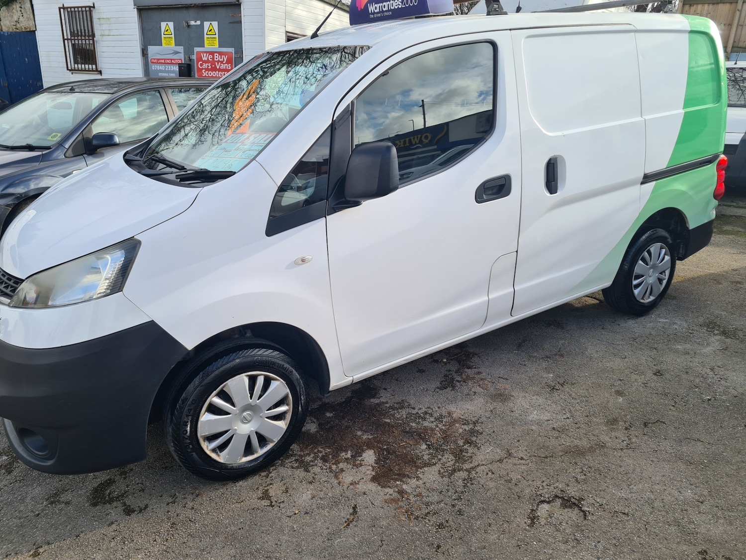 Used Nissan NV200 2015 for sale - 77640245: Photo 3